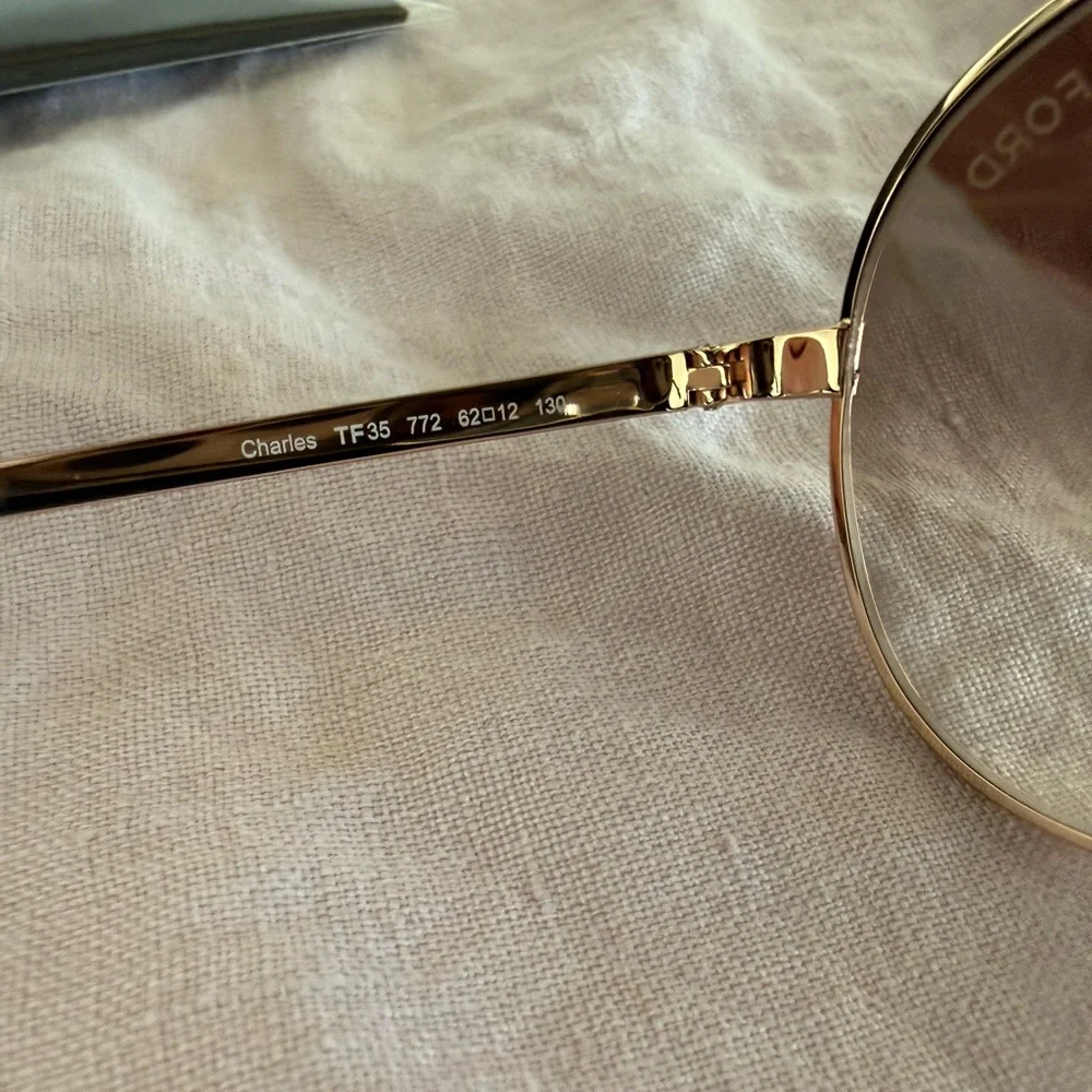 Tom Ford Aviator Sunglasses - Picture 4 of 7